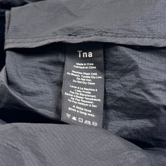 TNA | Sawatch Jacket | XXS | Black | Athleisure | Gorpcore | Streetwear | Hooded - Picture 12 of 16